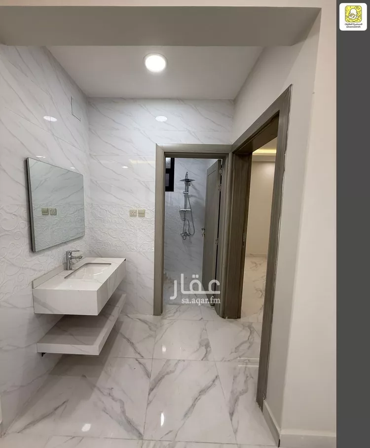 دور للبيع في شارع الجسر, حي الحزم, مدينة بريدة, منطقة القصيم صورة 2