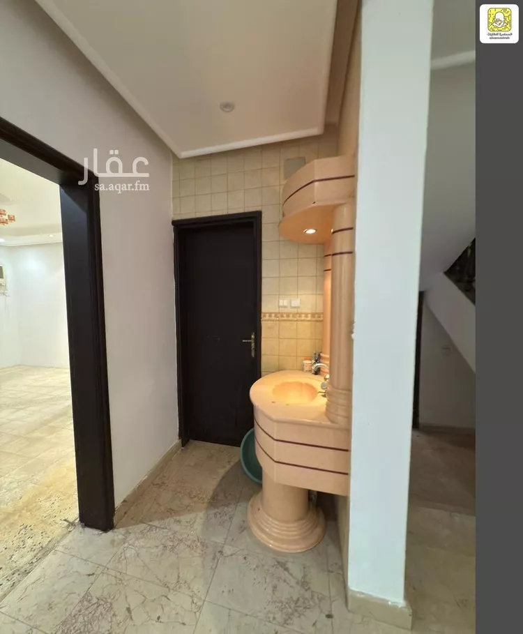 فيلا للبيع في شارع غياث بن فارس, حي الريان, مدينة بريدة, منطقة القصيم 13