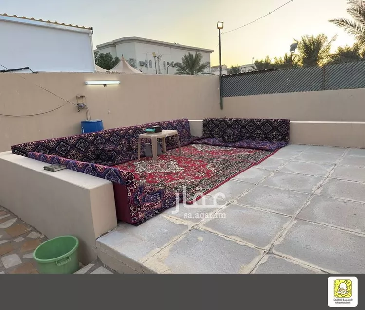 استراحة للبيع في شارع الزرقاء 112, حي الزرقاء, مدينة بريدة, منطقة القصيم صورة 2