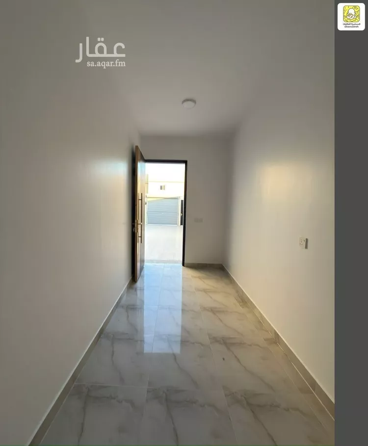 فيلا للبيع في شارع الشقة 90, حي المنصورة, مدينة بريده, منطقة القصيم صورة 2