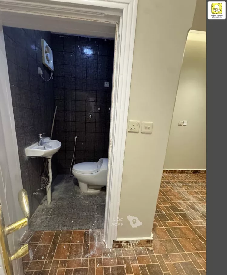 استراحة للبيع في شارع هجره عسيلان 490, حي النقيب الجنوبي, مدينة بريدة, منطقة القصيم 8