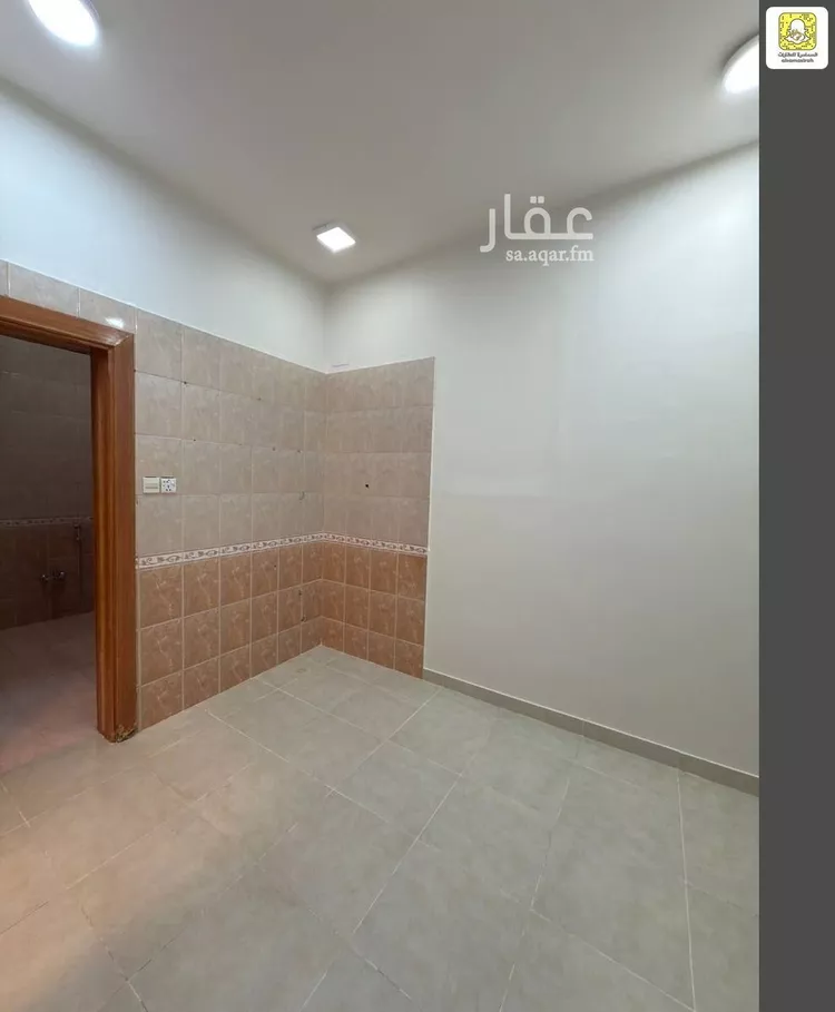 فيلا للبيع في شارع الحريه, حي النهضة, مدينة بريدة, منطقة القصيم 9