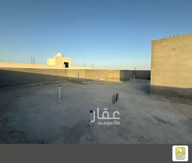 فيلا للبيع في شارع شماس بن عثمان المخزومي, حي البستان, مدينة عنيزة, منطقة القصيم صورة 2