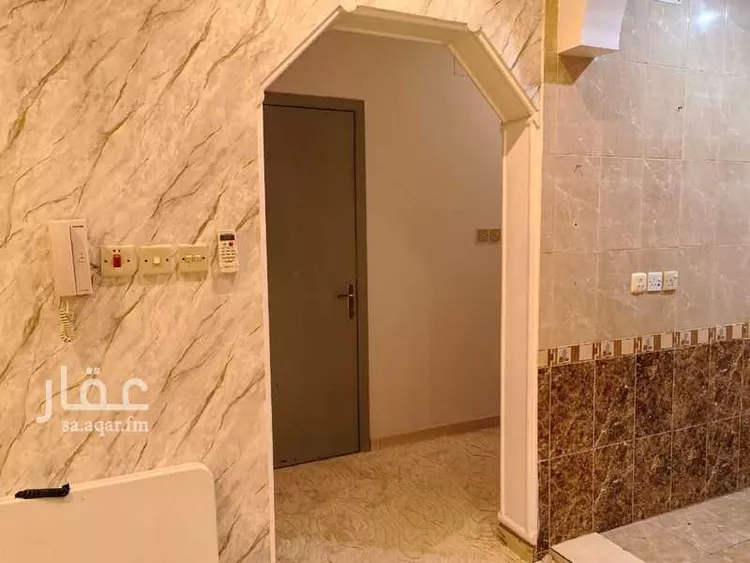 شقة للإيجار في شارع الإمام أبي طاهر ، حي اليمامة ، عنيزة ، عنيزة صورة 2
