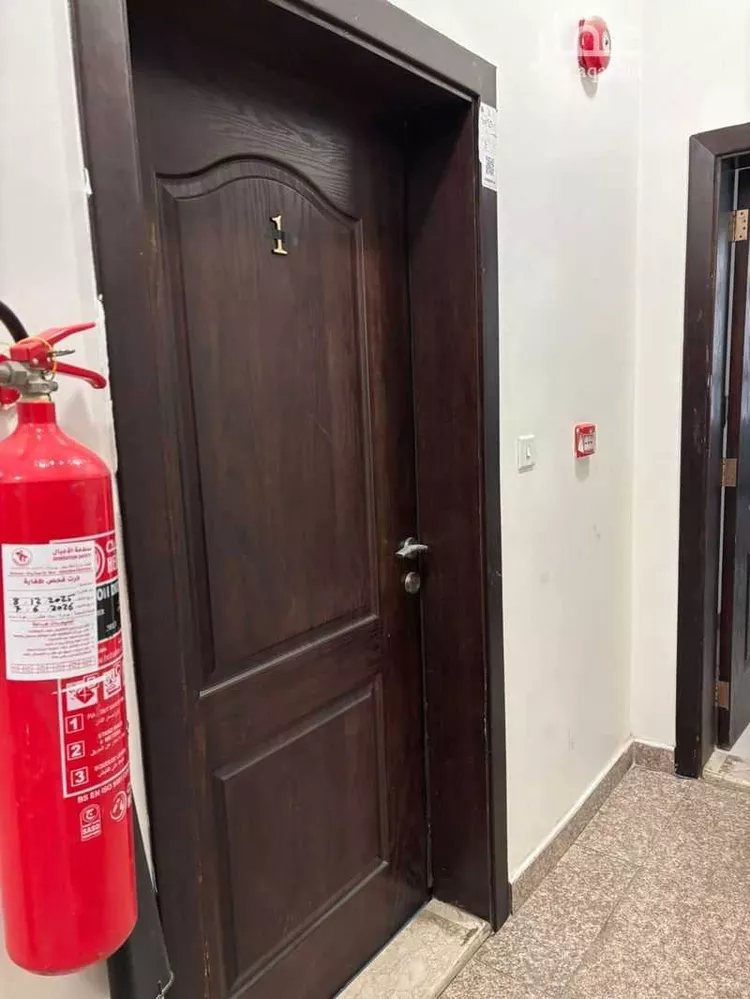 شقة للإيجار في شارع ابو ألعقيل الاسلمي, حي الدانة الشمالية, مدينة الظهران, المنطقة الشرقية صورة 2