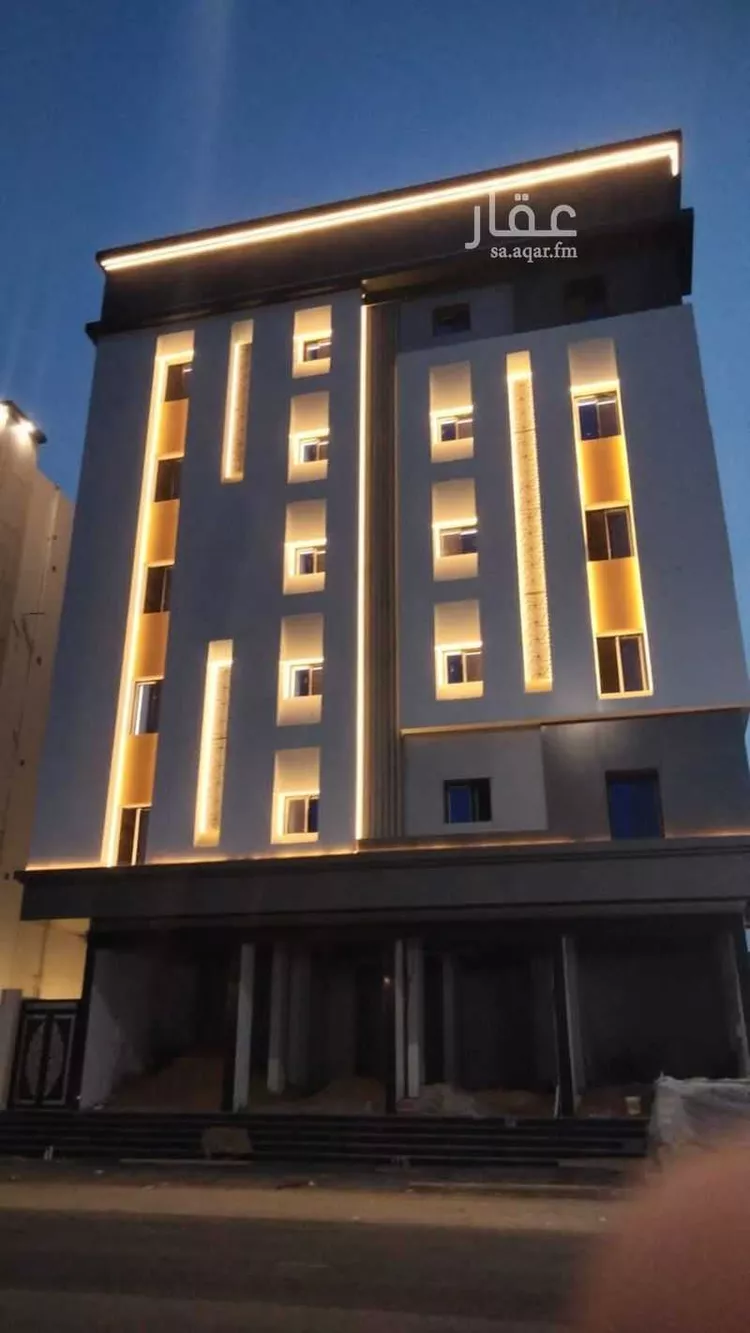 شقة للإيجار في شارع خديجة بنت خويلد ، حي اليرموك ، تبوك ، منطقة تبوك صورة 3