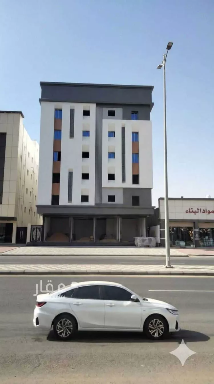 محل للإيجار في شارع 7720732, حي اليرموك, مدينة تبوك, منطقة تبوك