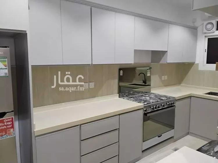 شقة للإيجار في شارع خديجة بنت خويلد ، حي اليرموك ، تبوك ، منطقة تبوك صورة 2