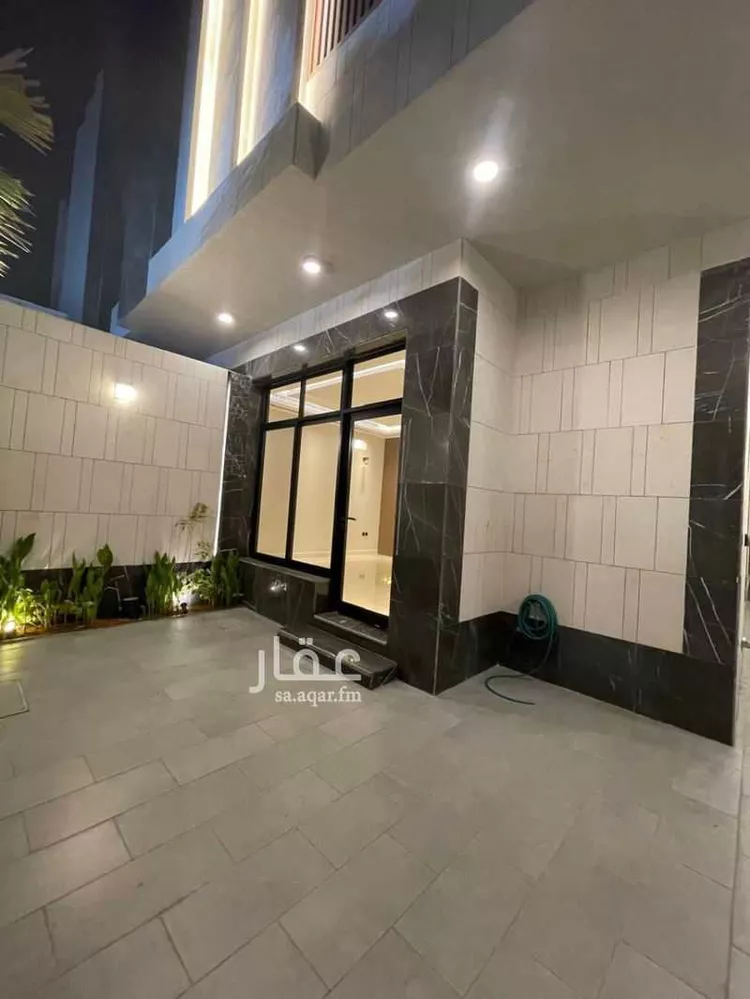 فيلا للبيع في شارع عبدالله الخرجي, حي الملقا, مدينة الرياض, منطقة الرياض