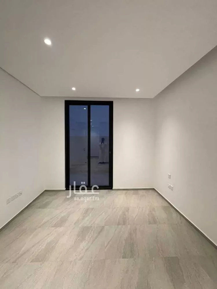 فيلا للبيع في شارع الجبل الأبيض, حي الريان, مدينة الرياض, منطقة الرياض صورة 4