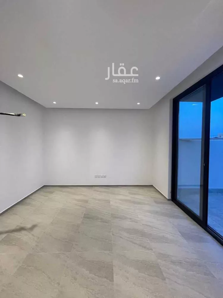 فيلا للبيع في شارع الجبل الأبيض, حي الريان, مدينة الرياض, منطقة الرياض صورة 2