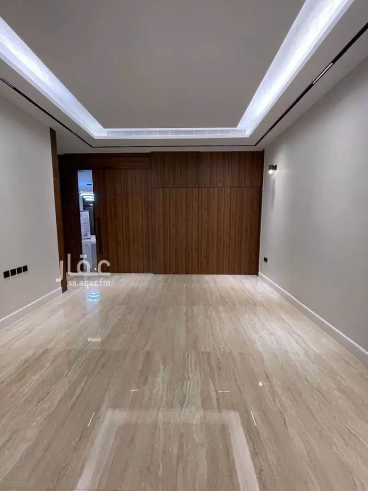 Villa for Sale in Riyadh Al Malqa 6