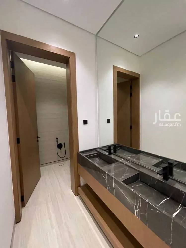 Villa for Sale in Riyadh Al Arid 6