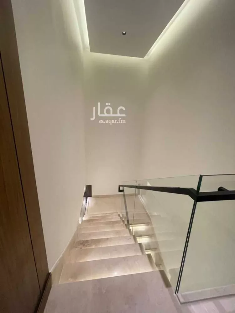 دور للبيع في شارع رقم 378, حي النرجس, مدينة الرياض, منطقة الرياض صورة 5