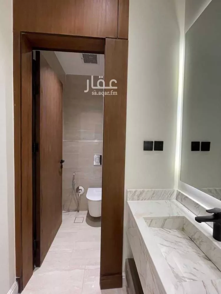 فيلا للبيع في شارع شجاع بن مخلد, حي النرجس, مدينة الرياض, منطقة الرياض صورة 5