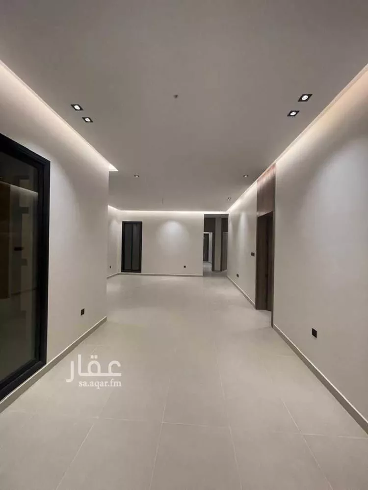 دور للبيع في شارع النفوذ, حي عكاظ, مدينة الرياض, منطقة الرياض صورة 5