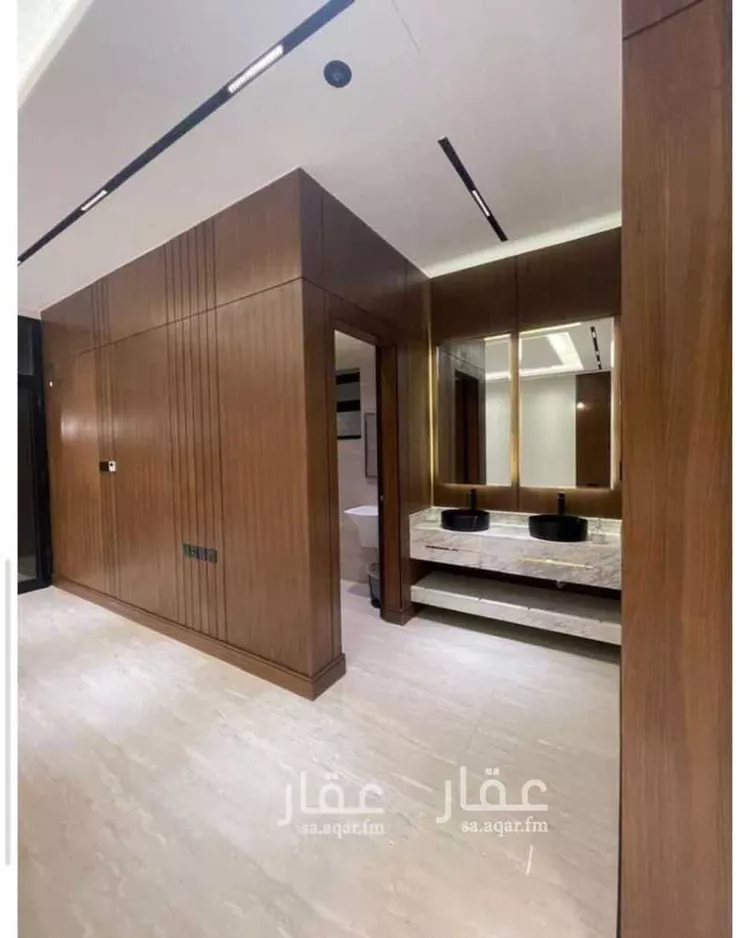 فيلا للبيع في شارع عبدالله بن علي, حي الملقا, مدينة الرياض, منطقة الرياض صورة 5