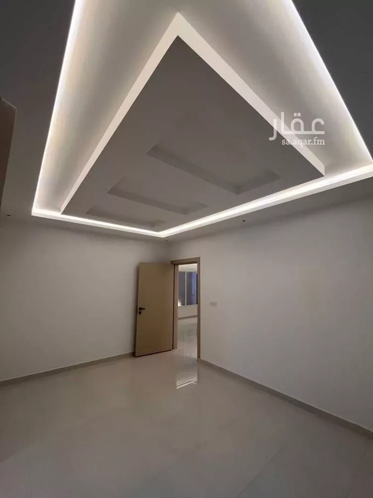 فيلا للبيع في شارع شريح بن هاني ، حي سحاب ، ليلى ، الافلاج صورة 5