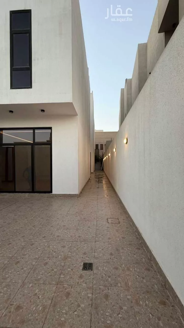 فيلا للبيع في حي العروبة, مدينة الدمام, المنطقة الشرقية صورة 2
