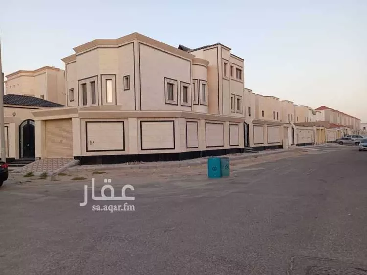 فيلا للبيع في شارع السفانيه, حي اللؤلؤ, مدينة الخبر, المنطقة الشرقية صورة 2
