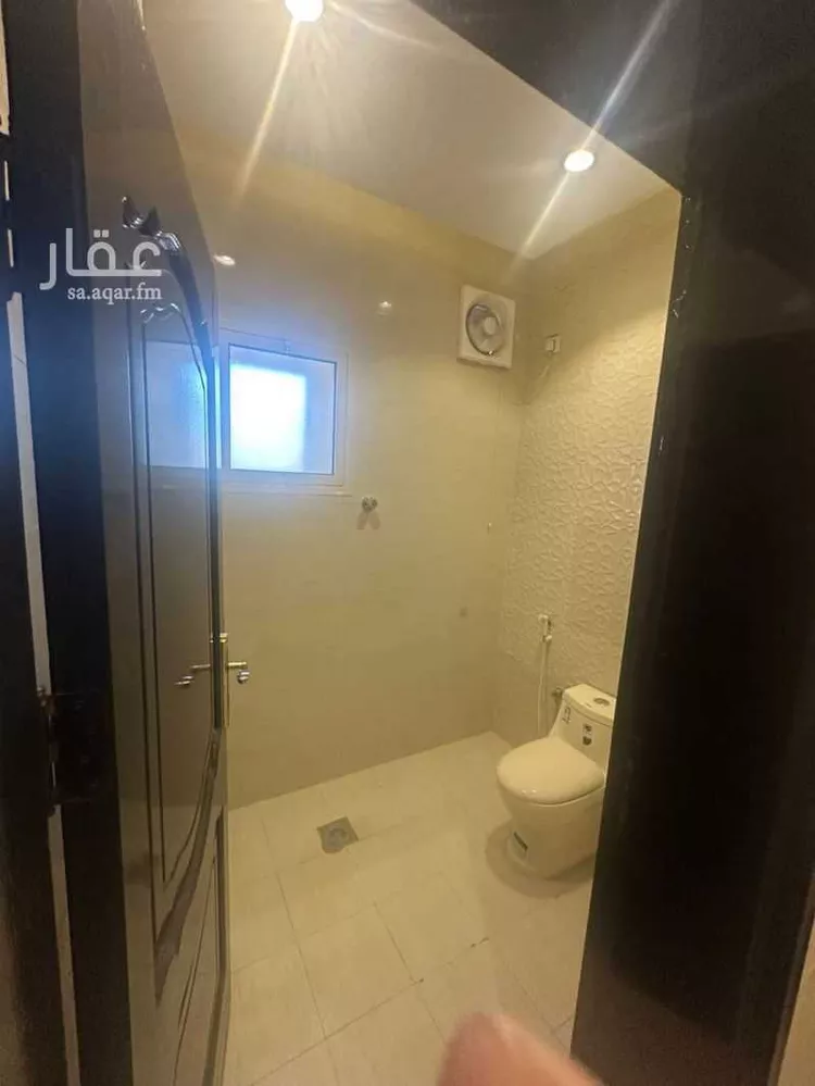 شقة للإيجار في شارع عمر بن مضرس الجهني, حي العزيزية, مدينة المدينة المنورة, منطقة المدينة المنورة صورة 3