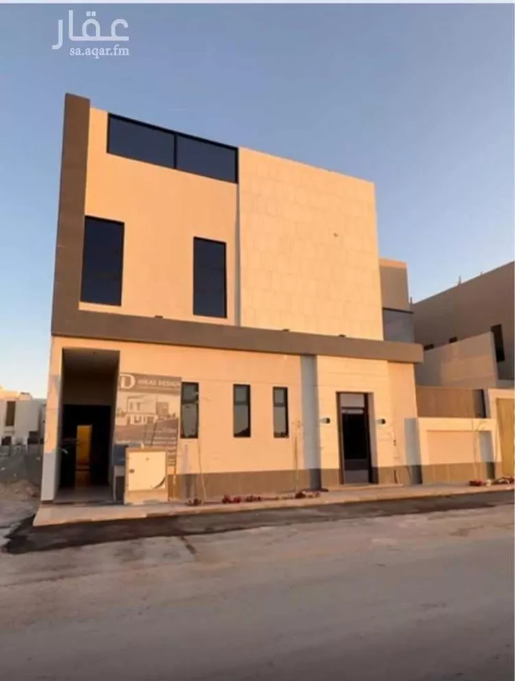 فيلا للبيع في شارع علي بن أسعد الخطيب, حي المهدية, مدينة الرياض, منطقة الرياض صورة 5