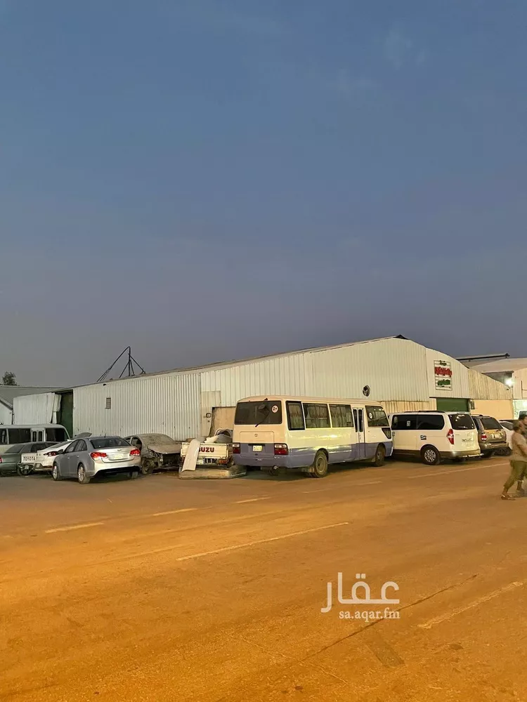 محل للبيع في شارع الرسالة, حي بدر, مدينة الرياض, منطقة الرياض صورة 3