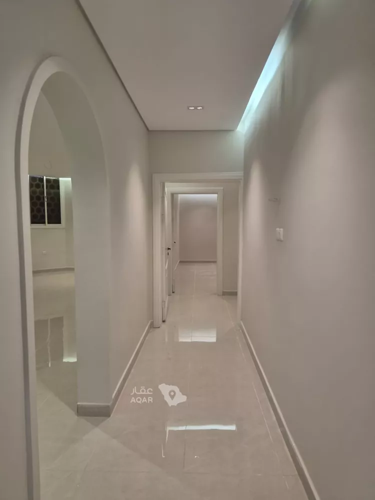 شقة للإيجار في شارع عمر الرياحي, حي الدفاع, مدينة المدينة المنورة, منطقة المدينة المنورة 3