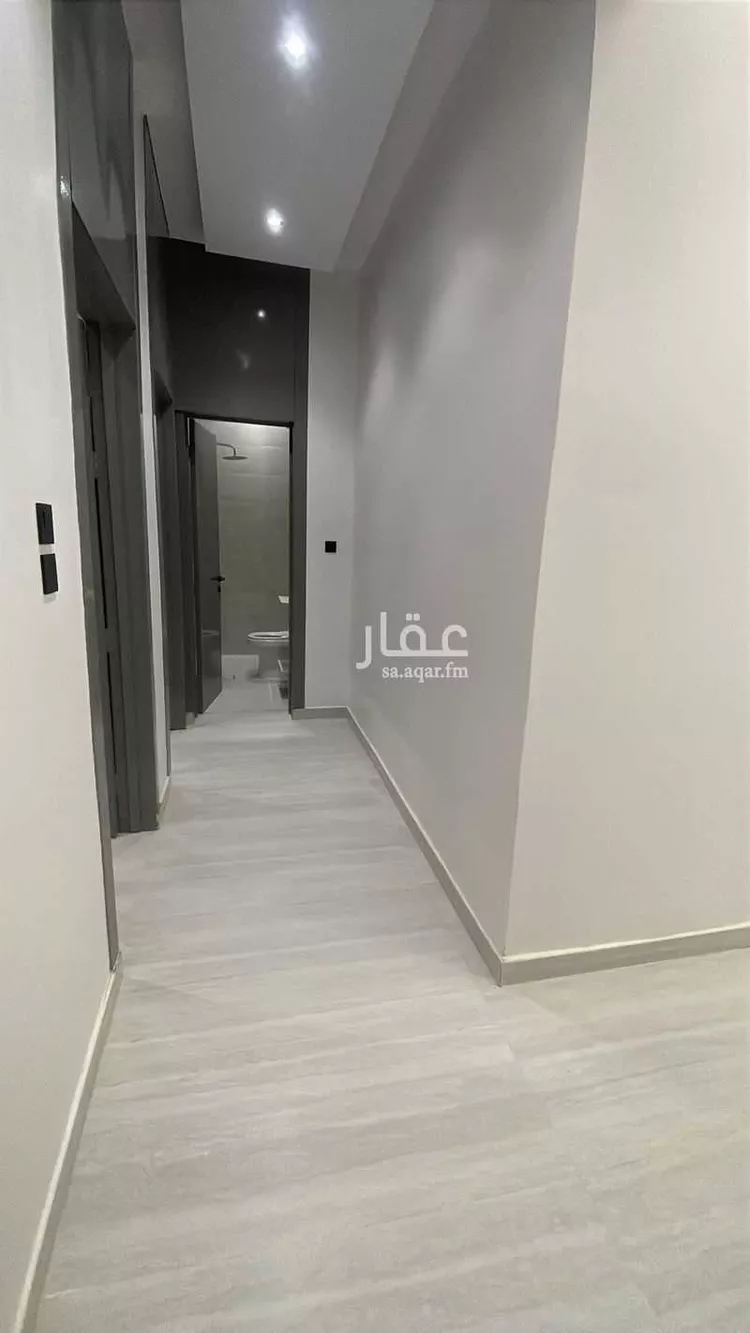 Floor for Rent in Riyadh Al Janadriyah صورة 5