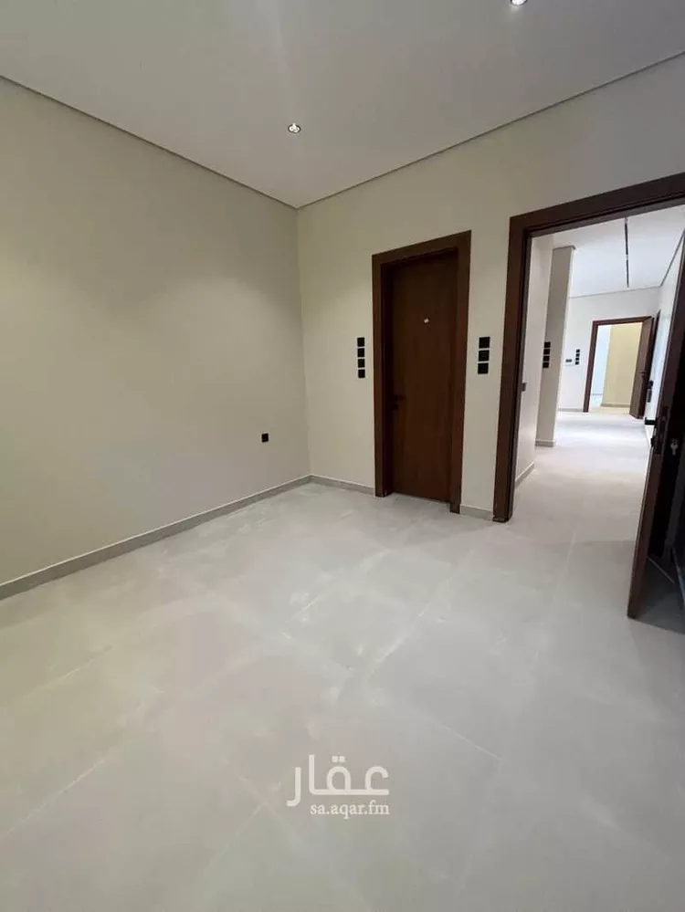شقة للبيع في شارع مزيدة بن حواله, حي الوفاء, مدينة عنيزة, منطقة القصيم 12