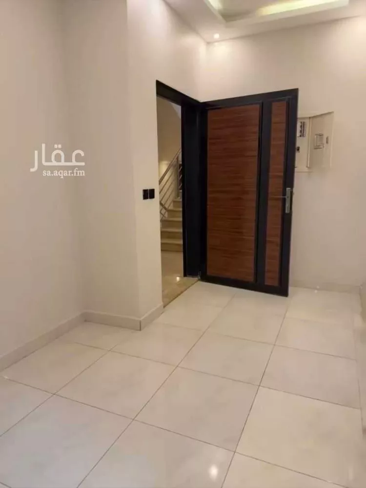 شقة للبيع في شارع جابر علي علي علواني, حي المحمدية 2, مدينة جازان, منطقة جازان صورة 4