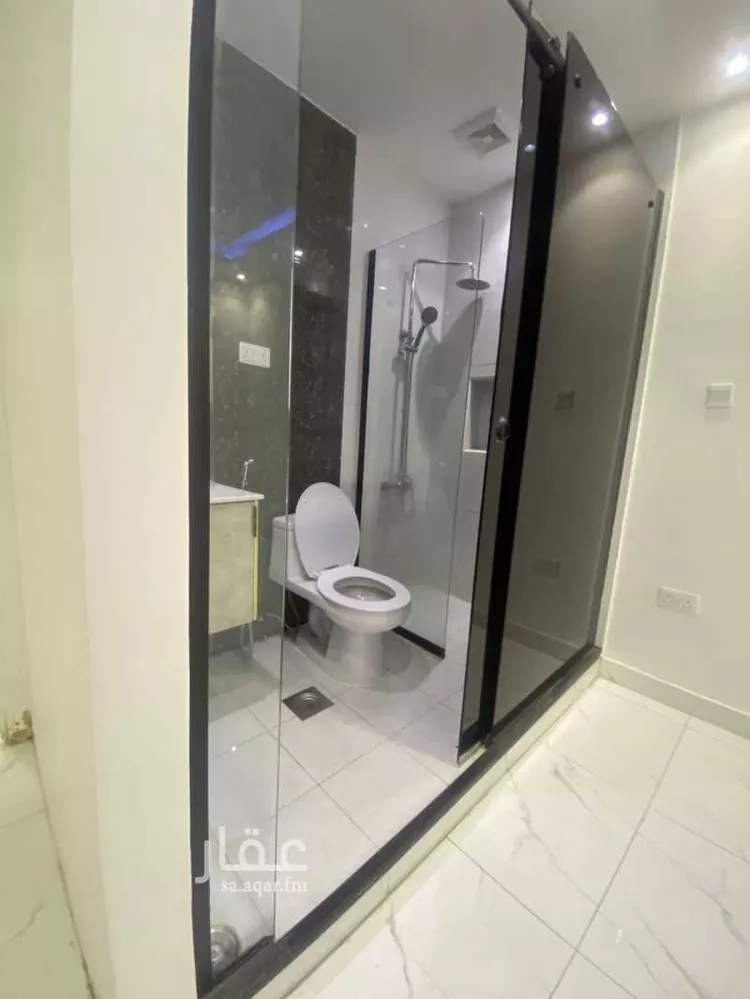 عمارة للإيجار في شارع الاخلاص, حي العقربية, مدينة الخبر, المنطقة الشرقية صورة 5