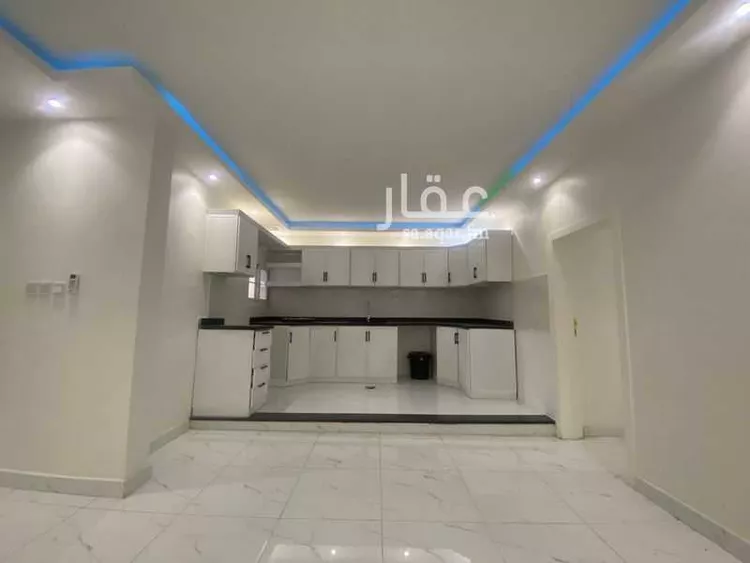 عمارة للإيجار في شارع الاخلاص, حي العقربية, مدينة الخبر, المنطقة الشرقية صورة 2