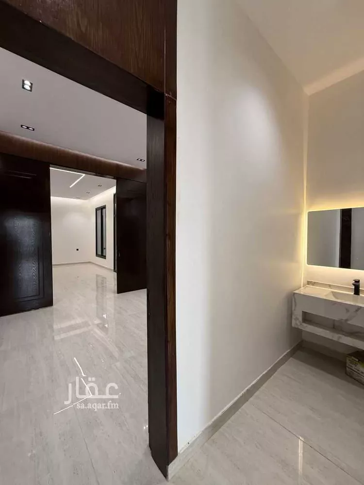 دور للبيع في شارع السلطان قابوس, حي المعيزيلة, مدينة الرياض, منطقة الرياض 6