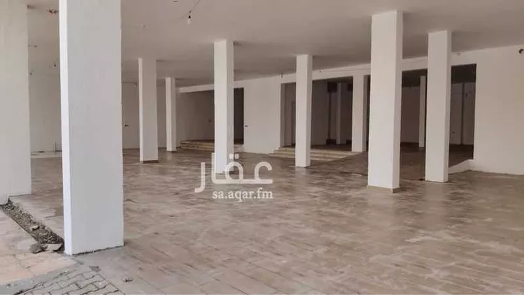 محل للإيجار في شارع عائشة بنت ابي بكر, حي ظهرة البديعة, مدينة الرياض, منطقة الرياض صورة 3