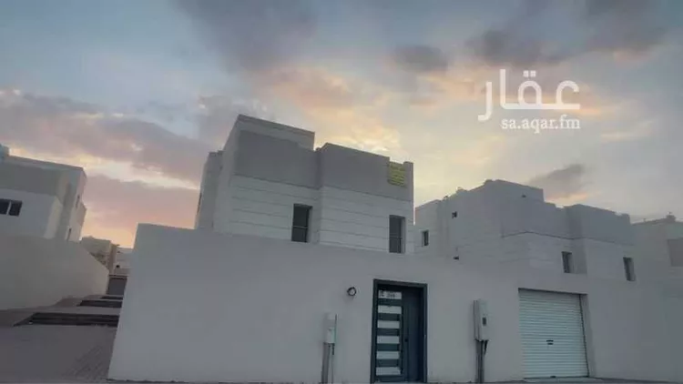 فيلا للبيع في شارع 3232646, حي المنصورة, مدينة خميس مشيط, منطقة عسير