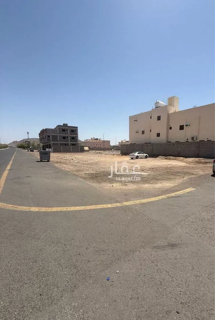 أرض للبيع في شارع الامام ابن ماجة, حي الدفاع, مدينة المدينة المنورة, منطقة المدينة المنورة