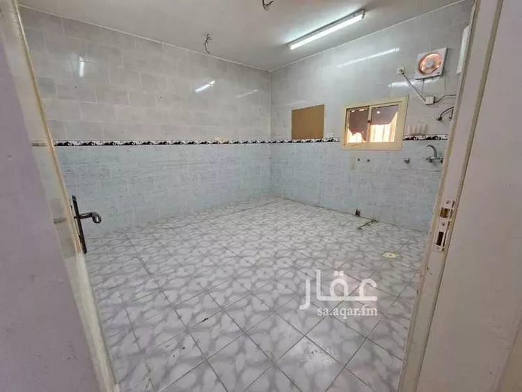 دور للبيع في شارع ممر مشاه 899, حي سكة الحديد, مدينة المدينة المنورة, منطقة المدينة المنورة