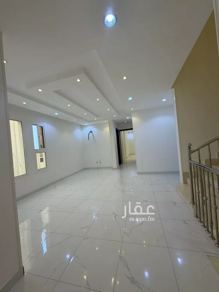 فيلا للبيع في شارع اوس ابن خولي, حي الأخباب, مدينة الطائف, منطقة مكة المكرمة 7