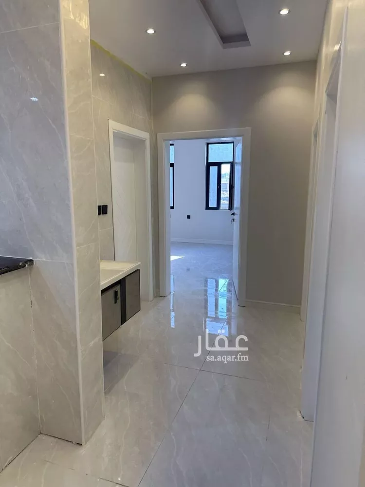 عمارة للإيجار في شارع عبدالرحمن الفرضي, حي القلت, مدينة امارة منطقة مكة المكرمة - الطائف, منطقة مكة المكرمة صورة 2