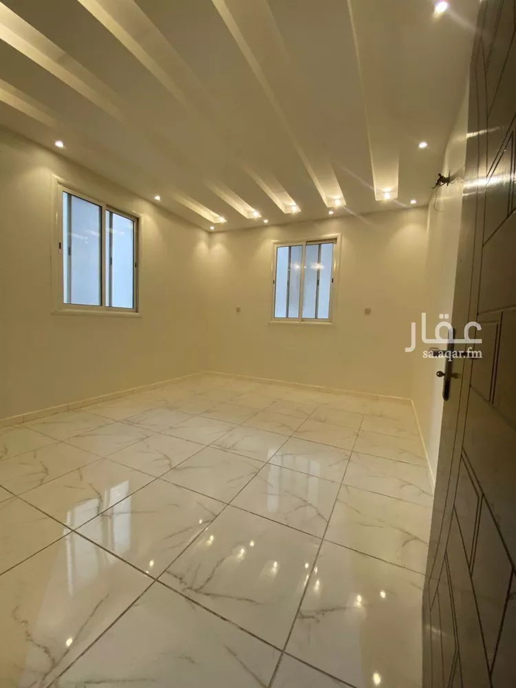شقة للإيجار في شارع صويبر بن عبيد صويبر الجعيد ، حي الجال ، الطائف ، الطائف