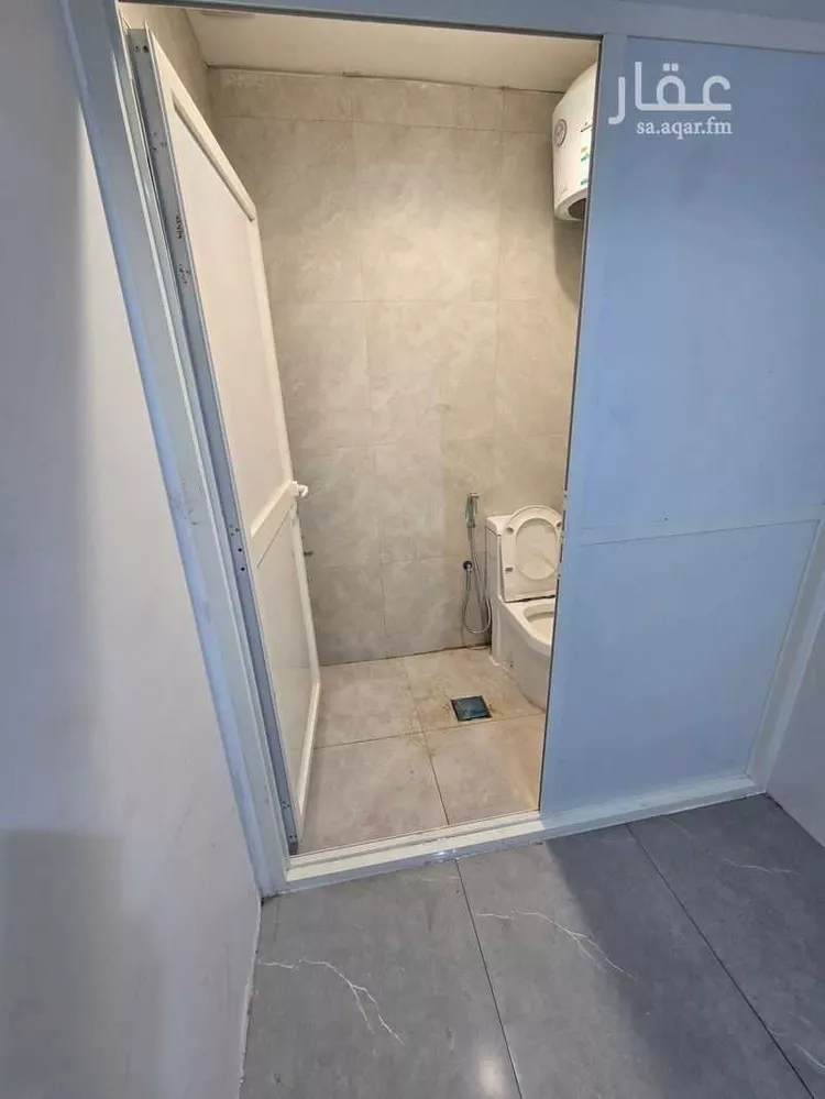 غرفة للإيجار في شارع المحنا, حي الملك فيصل, مدينة الرياض, منطقة الرياض صورة 4