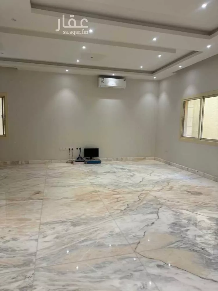 فيلا للإيجار في شارع ابن سحنون, حي القيروان, مدينة الرياض, منطقة الرياض صورة 5