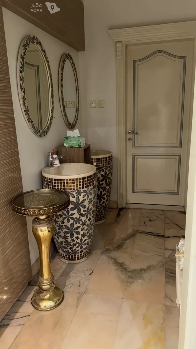 Villa for Sale in Riyadh Al Muruj 2