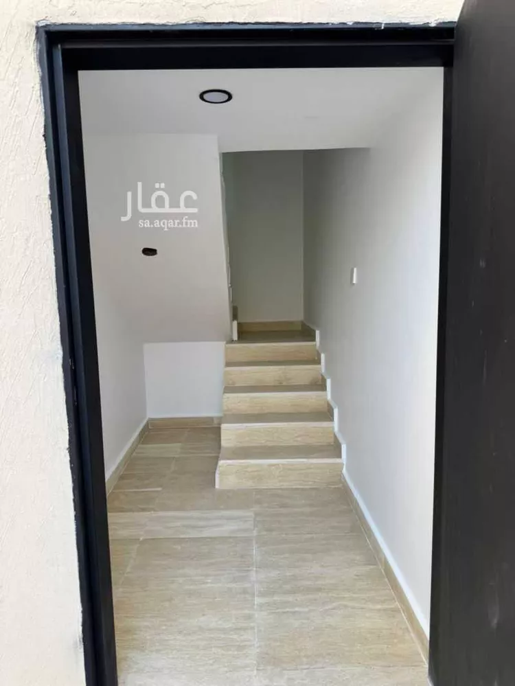 شقة للإيجار في شارع الغدير الأحمر, حي المروج, مدينة الرياض, منطقة الرياض صورة 2