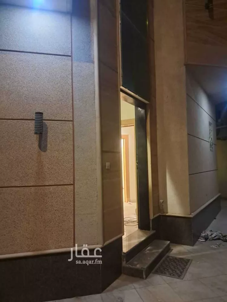 دور للإيجار في شارع عمير القطامي, حي المروج, مدينة الرياض, منطقة الرياض صورة 2