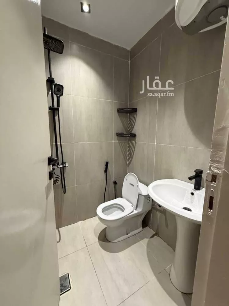 شقة للإيجار في شارع اللاذقية, حي المروج, مدينة الرياض, منطقة الرياض صورة 3
