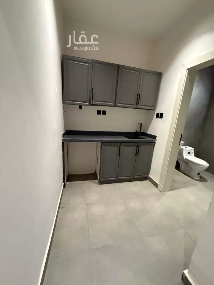 شقة للإيجار في شارع الأمير جلوي بن تركي بن عبدالله, حي المروج, مدينة الرياض, منطقة الرياض صورة 4
