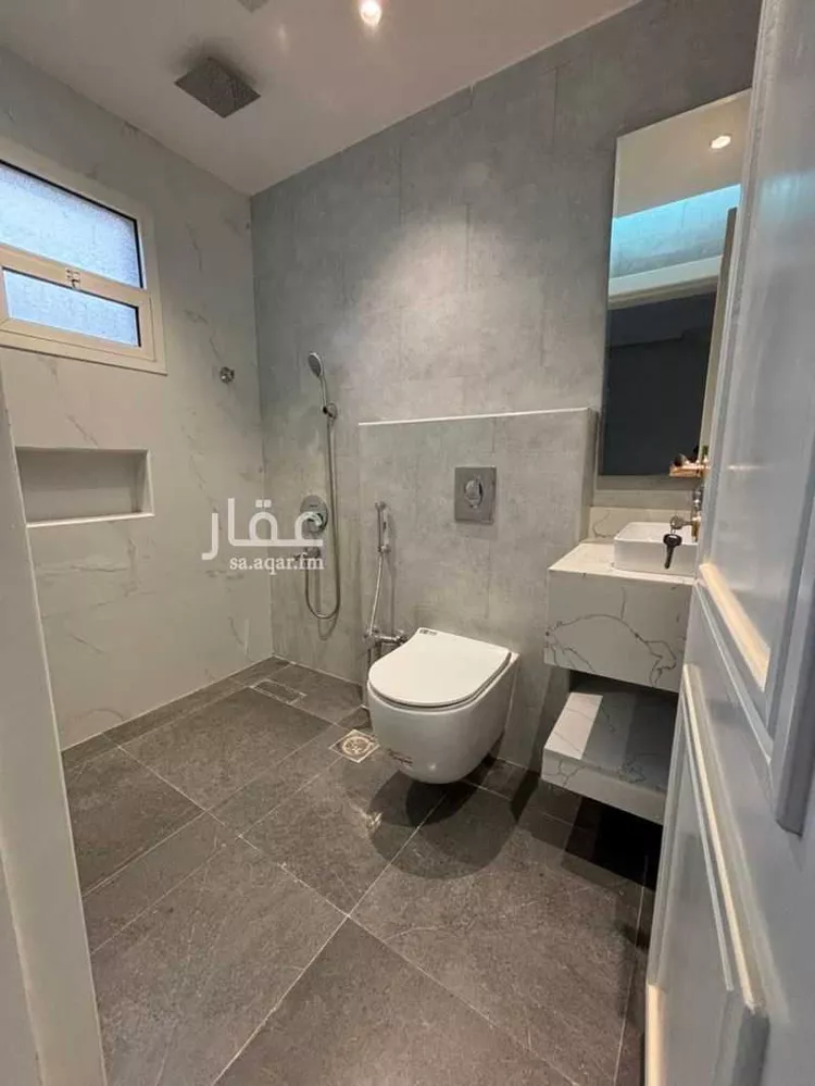 شقة للبيع في شارع عصماء, حي المروج, مدينة الرياض, منطقة الرياض صورة 3