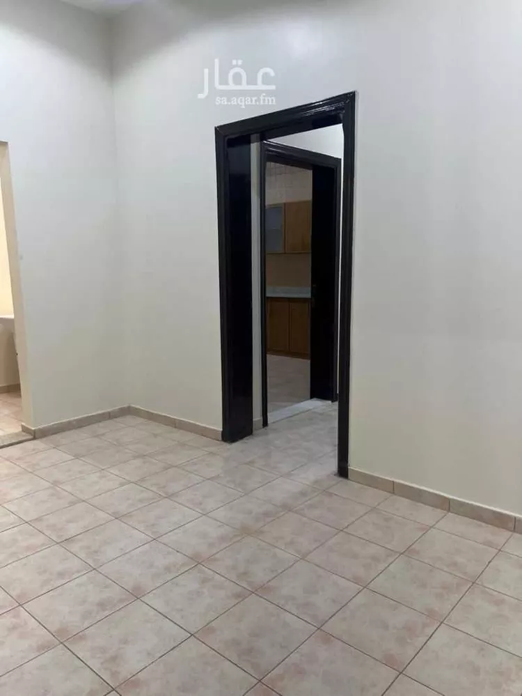 شقة للإيجار في شارع ابي بكر الصديق الفرعي, حي المصيف, مدينة الرياض, منطقة الرياض صورة 3